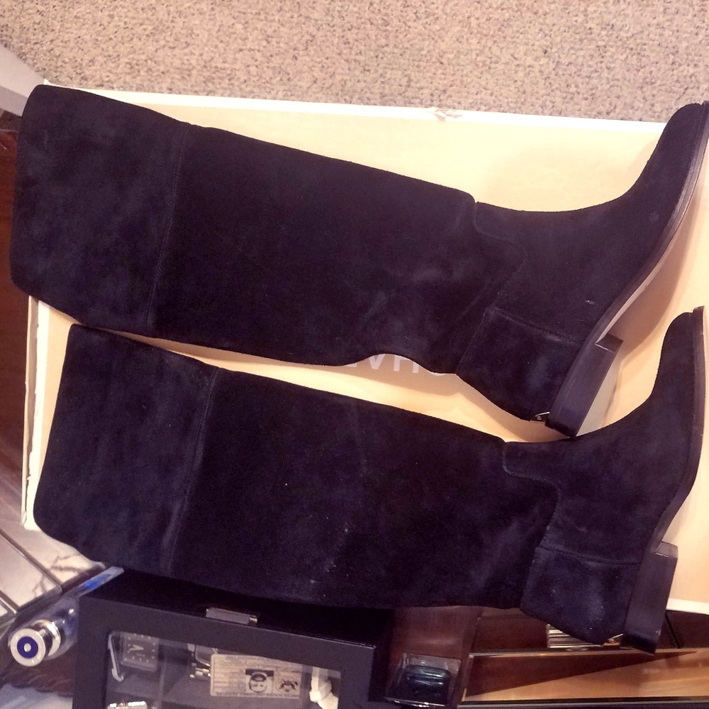 Michael Kors Regina Flat Black Suede Boots